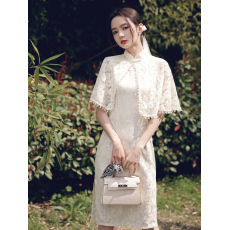 批发年轻款2025<b class='q'>上海</b>名媛少女改良版蚀骨优雅高端大气短款司藤同款<b class='q'>旗袍</b>