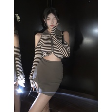批发不规则T恤女装ins潮夏季韩版复古polo领辣妹露肩拉链紧身长袖上衣
