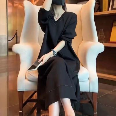 高级感减龄长袖连衣裙女2023年春季新款高端精致宽松气质过膝长裙