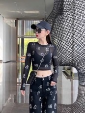 辣妹兔子烫钻透视网纱长袖上衣女2023年春夏季弹力修身打底t恤衫