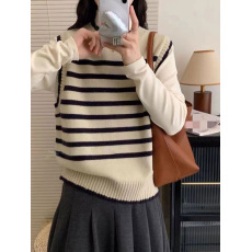 批发花边领针织马甲女2023<b class='q'>新款</b>条纹马夹女士减龄无袖坎肩洋气<b class='q'>毛衣</b>外搭