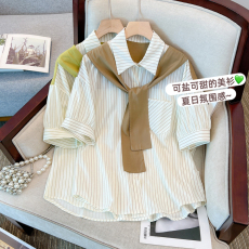 批发设计感小众2023新款学院风披肩假两件条纹短袖衬衫女<b class='q'>夏</b>季宽松上衣
