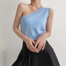 批发欧美风秋<b class='q'>冬</b>新款高腰短款显瘦性感弹力针织斜肩露脐背心女上衣
