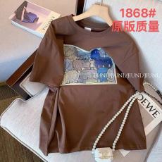 批发复古棕色印花短袖<b class='q'>T</b><b class='q'>恤</b>女2023夏季新款宽松休闲ins<b class='q'>潮牌</b>百搭小众上衣