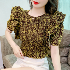 批发实拍荷叶边短款收腰碎花<b class='q'>衬衫</b>女2023夏季小众设计感小个子甜美上衣