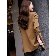 批发卡其色小西装外套女春<b class='q'>秋</b>2026新款高级感时尚气质上衣休闲炸街西服