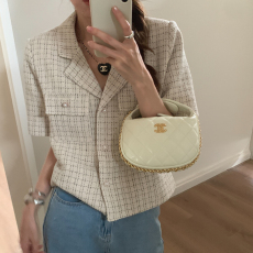 批发<b class='q'>实拍</b> 法式温柔 复古粗花呢编织西装领单排扣短款<b class='q'>外套</b>西装上衣