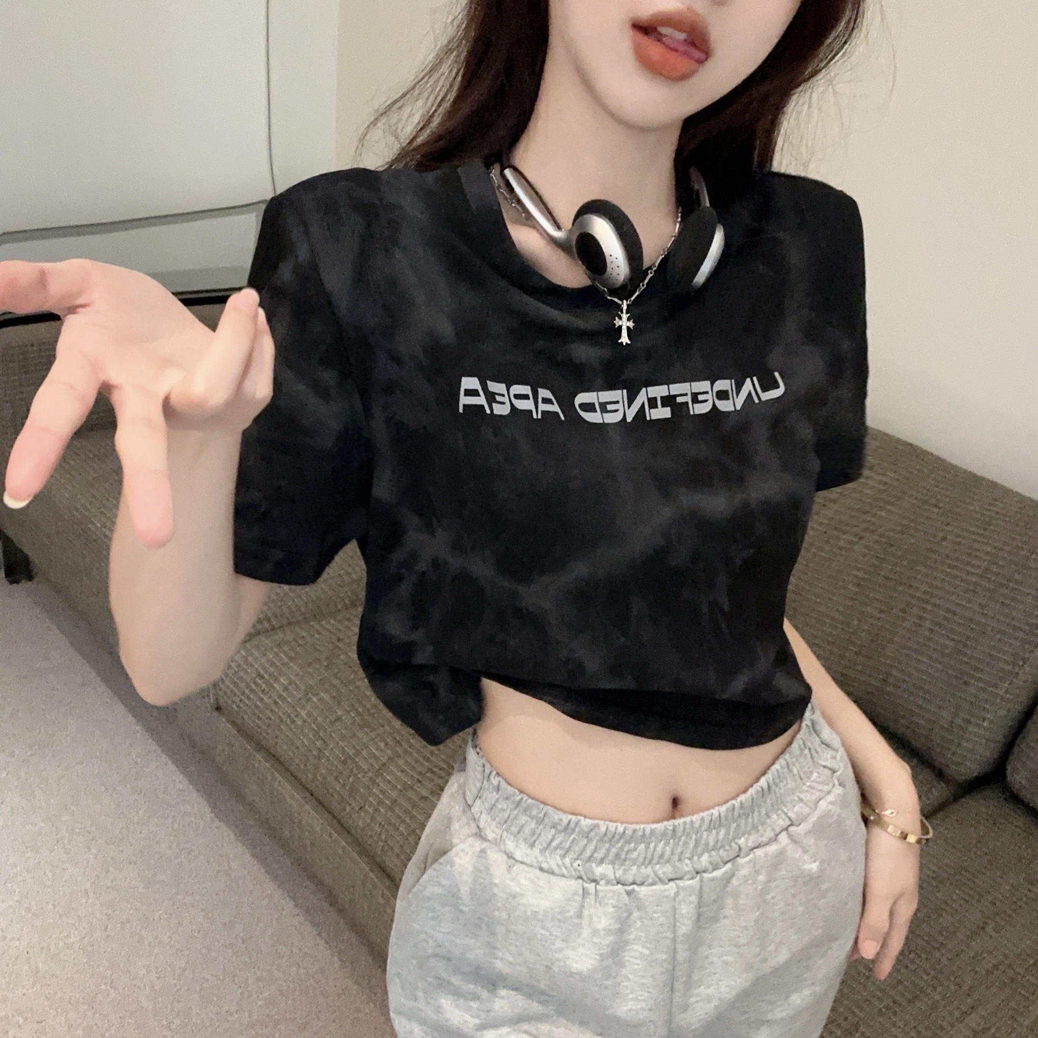 Designed tie-dye letter printed short-sleeved T-shirt women's summer loose casual versatile fashion top