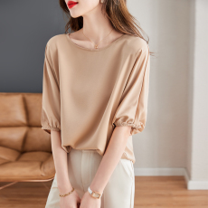 批发实拍高端韩国丝2026春季新款设计感圆领<b class='q'>蝙蝠</b>袖套头中袖T恤上衣