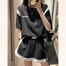 批发撞色拼接T恤<b class='q'>套装</b>女<b class='q'>欧洲站</b>夏2026新款欧货阔腿短裤休闲百搭两件套
