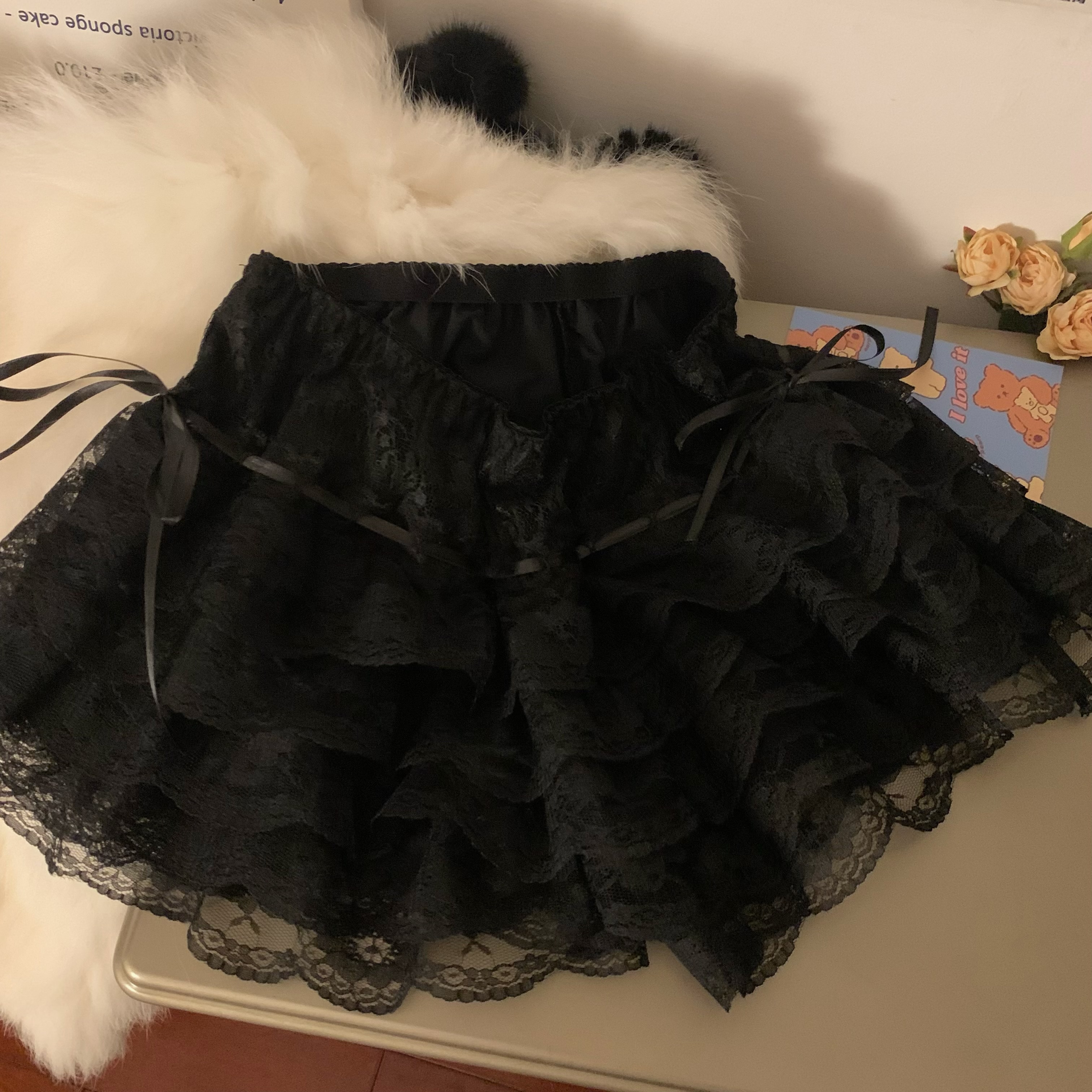 Pure desire white lace cake skirt safety pants anti-exposure safety pants can be worn outside jk leggings shorts
