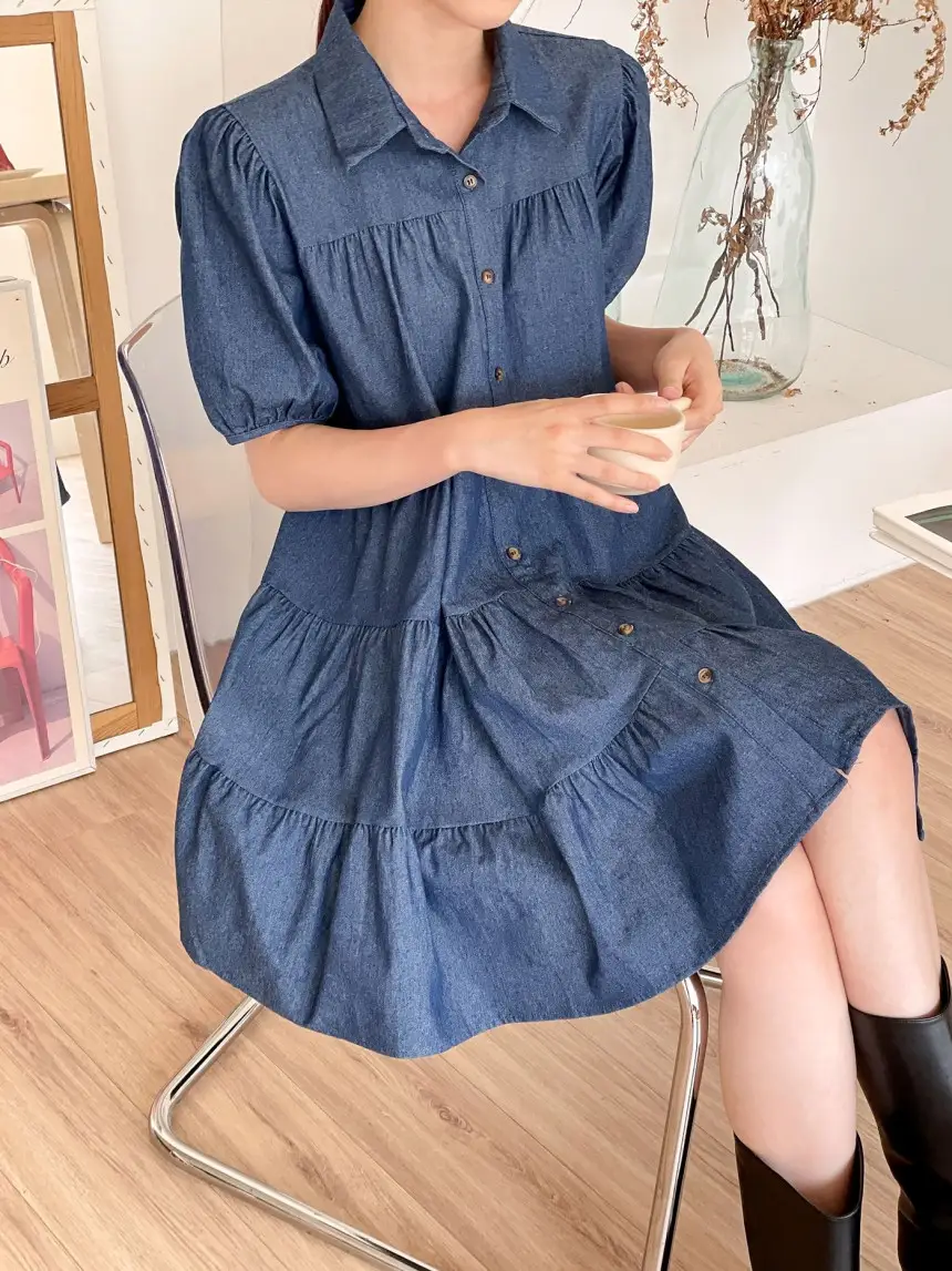 퍼프소매 단추 디테일 티어드 데님 원피스 상세 이미지 21