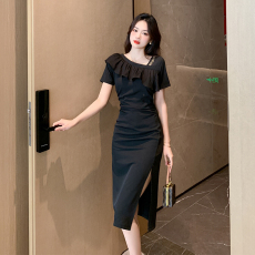 批发设计感收腰显瘦荷叶边<b class='q'>连衣裙</b>不规则开叉长裙2023夏季新款黑裙