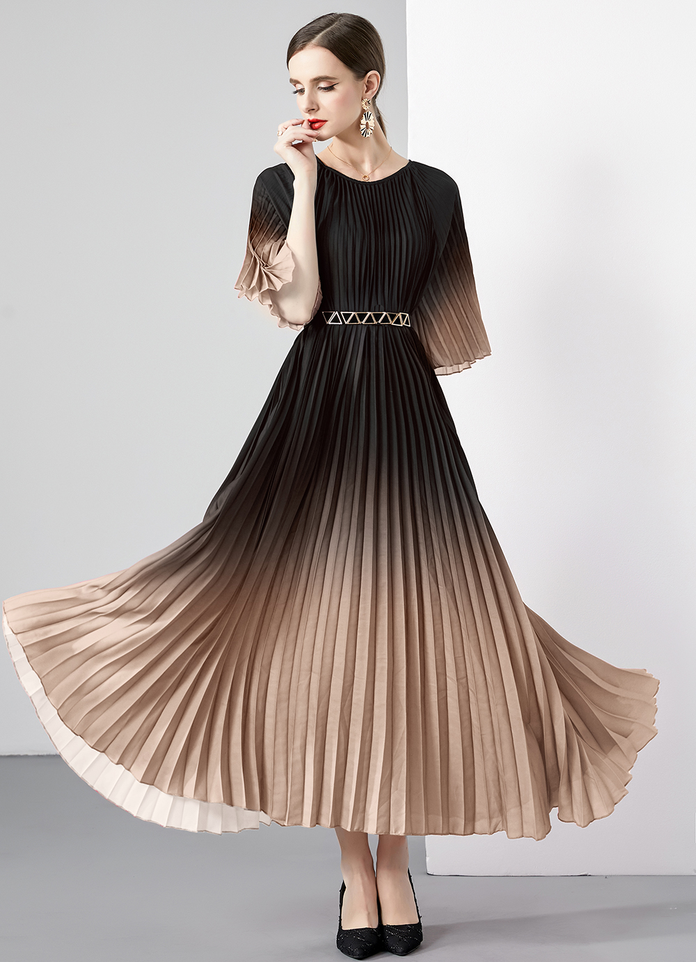 RY1543# 三宅皱褶 原版质量 5.5米超大裙摆 风琴百褶晕染连衣裙