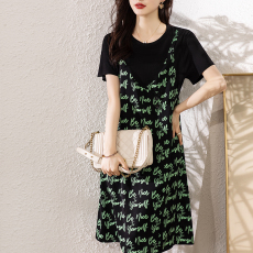 批发限价+12  2026夏季新款假两件连衣裙女拼接气质<b class='q'>T</b><b class='q'>恤</b>印花裙子