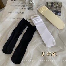批发实拍实价夏季薄款冰冰袜子女中筒袜ins网红<b class='q'>天鹅绒</b>冰丝堆堆袜3双装