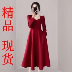 批发新款结婚<b class='q'>礼服</b>女<b class='q'>敬酒</b>服新娘宴会酒红色气质显瘦丝绒订婚连衣裙