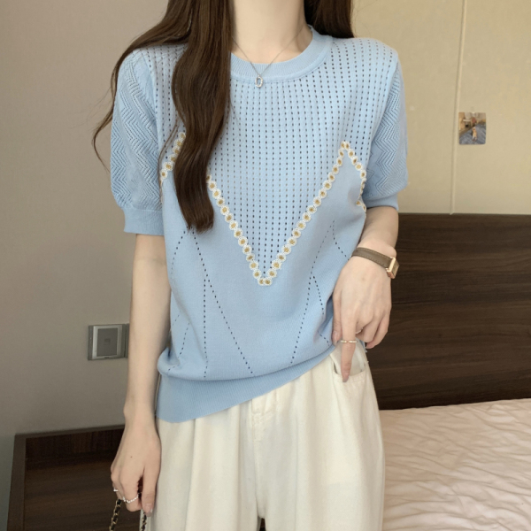 RM20375#镂空设计感甜美蕾丝小花立体装饰修身短款冰丝针织衫女