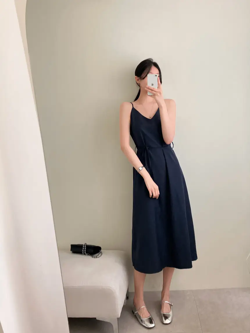 프렌치 스타일 V넥 슬리브리스 원피스 상세 이미지 7