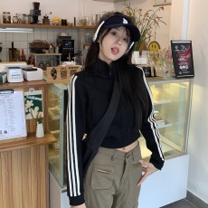 批发美式黑色短款立领防晒外套女夏季春秋运动拉链<b class='q'>开衫</b>秋季<b class='q'>卫衣</b>潮ins
