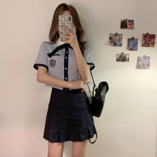 批发实拍~大码女装<b class='q'>夏</b>装新款学院风衬衣+百褶半身裙两件套