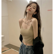 批发港风小<b class='q'>吊带</b><b class='q'>背心</b>女内搭夏卡其色美背<b class='q'>文胸</b>一体泰<b class='q'>式</b>小众带胸垫上衣