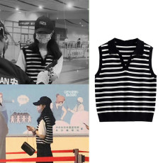 批发<b class='q'>赵</b><b class='q'>丽</b><b class='q'>颖</b><b class='q'>同款</b>黑白条纹V领针织无袖马甲背心短款polo衫上衣女潮