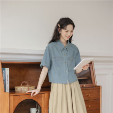 批发实拍2026夏季新款复古港风休闲百搭上衣学院风<b class='q'>牛仔</b>短袖衬衫女