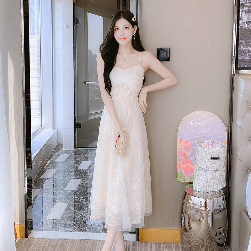 프랑스식 품격 드레스 2026 여름 새로운 영 섹션 순수한 욕망 달콤함 분위기 센스 망사 꽃무늬 슬립 드레스
