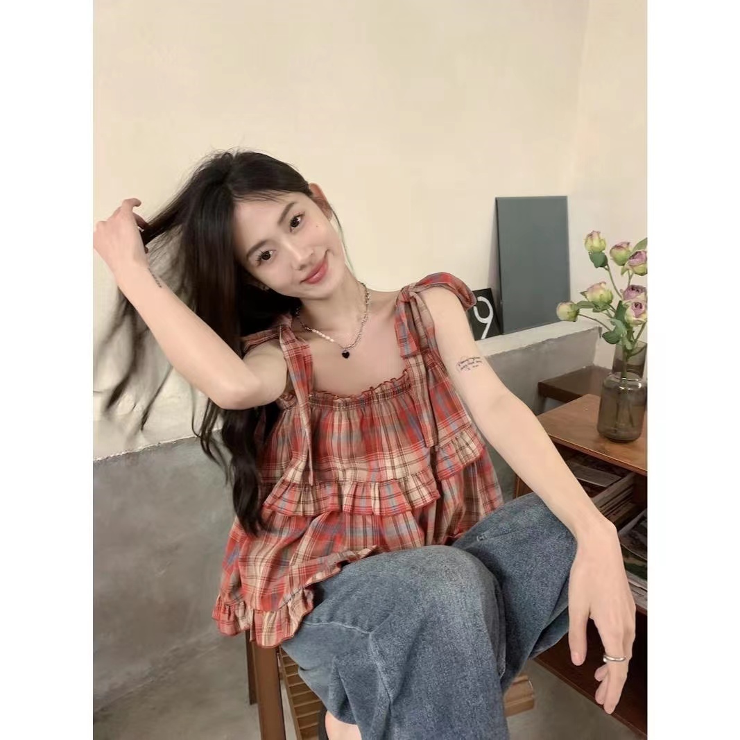 Western-style plaid short sleeveless outer suspender summer new style sweet hot girl Internet celebrity hot style temperament vest top for women