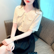 批发2026夏季新款 <b class='q'>娃娃领</b>衬衫女设计感镂空蕾丝衫短袖上衣女