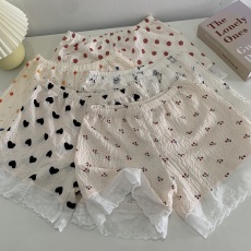 批发实拍实价 蕾丝拼接印花居家<b class='q'>打底裤</b>外穿短款安全裤女夏薄款