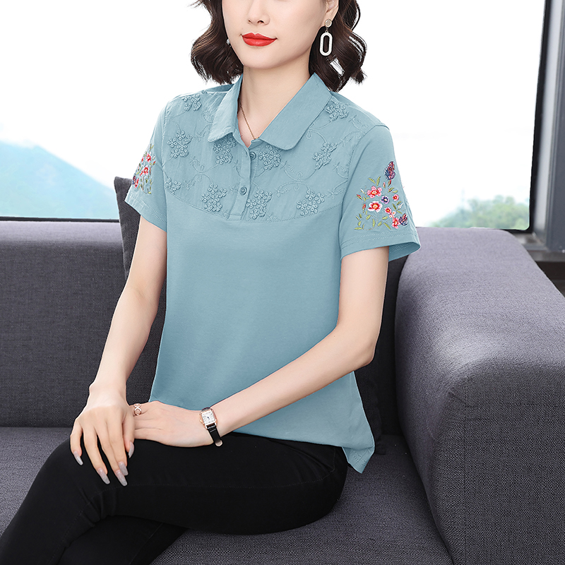 실사 POLO 칼라 반팔 티셔츠 여성 2024 년 여름 새로운 루즈핏 자수 중년 엄마 폴로 칼라 맨위