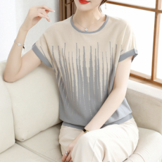 批发母亲节妈妈装夏款短袖冰丝t恤2023新款上衣服中老年女小个子套装