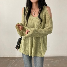 批发已出货<b class='q'>韩国</b>chic薄款冰丝针织<b class='q'>上衣</b>v领露肩小性感慵懒百搭防晒罩衫