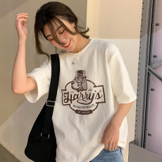 批发抖音爆款落肩宽松版型200克精梳纯棉后包边短袖<b class='q'>T</b><b class='q'>恤</b><b class='q'>印花</b>款