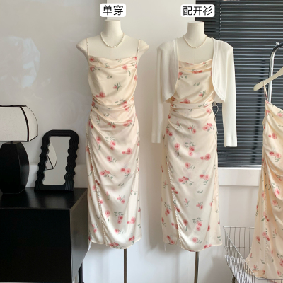 famouswang2023年夏季新款温柔气质高级感玫瑰碎花吊带连衣裙女