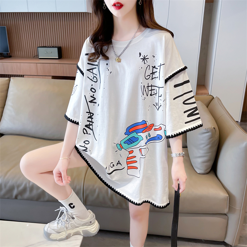 Actual shot of 2024 summer Korean style loose round neck cartoon print mid-length large size short-sleeved T-shirt for women