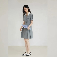 批发自巧小个子休闲西装连衣裙女高级感2023新款夏季长短款气质百褶裙