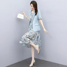 批发连衣裙<b class='q'>小西装</b>两件套女夏2023<b class='q'>新款</b>小个子气质洋气减龄碎花裙子套装