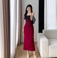 FT GUOGE红色吊带连衣裙2023年夏装新款高级气质女神范渐变长裙子