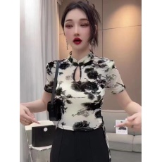 批发新中式国风渐变色短袖t恤<b class='q'>女</b>设计感辣妹修身高腰短款抽绳旗袍上衣