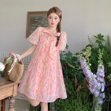 批发实拍2023新款茶歇法式<b class='q'>碎花</b>泡泡袖大码连衣裙