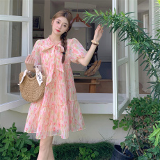 批发实拍2024夏季新款茶歇法式<b class='q'>碎花</b>泡泡袖大码连衣裙