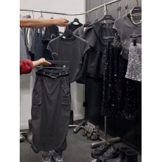 批发灰色休闲<b class='q'>运动服</b>短袖半身裙工装两件套装夏装搭配一整套2023新款女