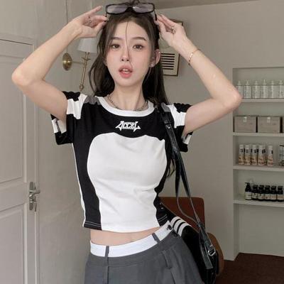 Short stitching contrast color short-sleeved t-shirt women 2023 summer new design sense hot girls niche slim slim tops