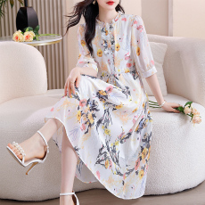 批发实拍2026夏季短袖真丝雪纺印花花边领收腰显瘦气质<b class='q'>连衣</b>裙中长款