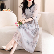 批发实拍2026新中式夏季短袖<b class='q'>真丝</b>雪纺印花收腰气质<b class='q'>连衣裙</b>长款<b class='q'>女</b>装