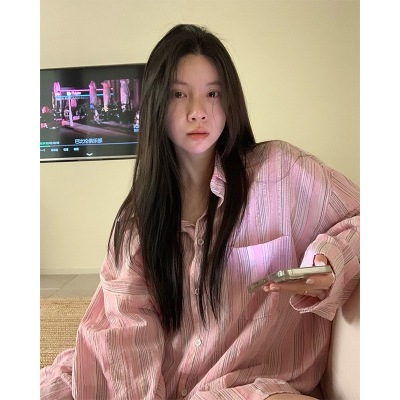 粉色条纹衬衫女2023夏季韩版慵懒风衬衣宽松长袖防晒上衣外套薄款