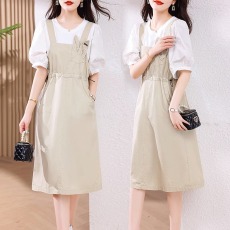 批发背带<b class='q'>连衣裙</b>两件套夏季<b class='q'>女</b>小个子韩版学院风洋气减龄显瘦背带裙套装